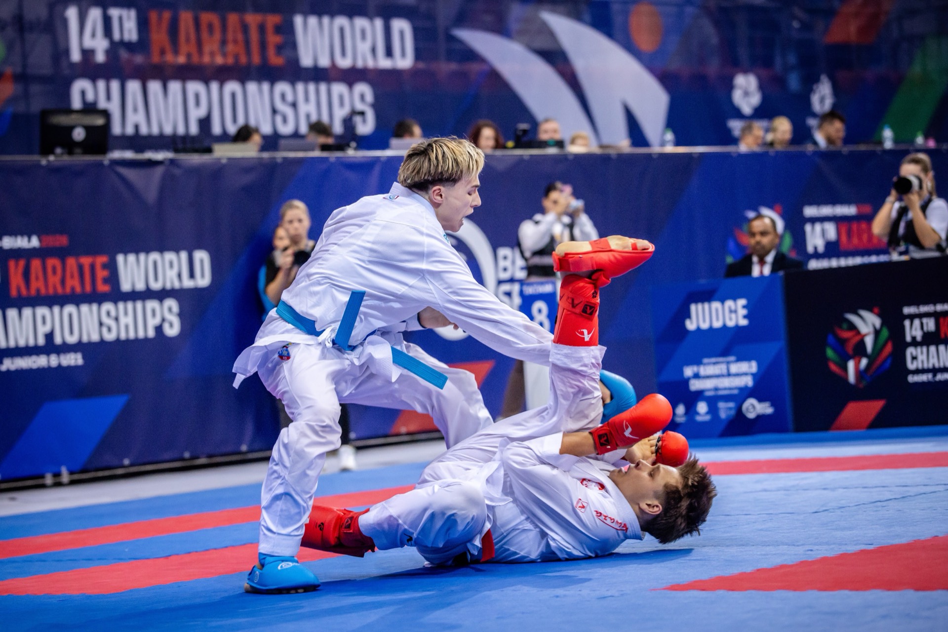 WKFVB264C1A1199