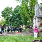 Gerillakertészek a Tessedik-szobornál