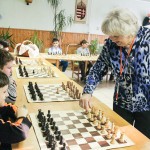 Vitéz Sinka Brigitta, Bici néni