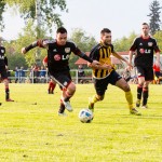 Virág Imre (sárgában)