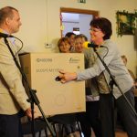 Hodálik Pál alpolgármester és Vida Krisztina klubvezető (Fotó: Hegedűs Éva)