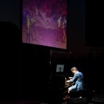 Az orgonánál Rákász Gergely (Fotó: Babák Zoltán)