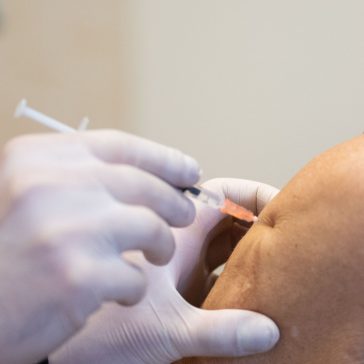 Koronavírus elleni oltás a Szarvasi Szakorvosiban