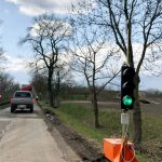 Félpályás forgalomkorlátozás mellett megkezdődött az M44-re vezető bekötő felújítása