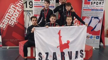 A szarvasi karatecsapat
