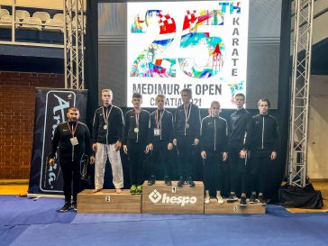 A szarvasi karatecsapat