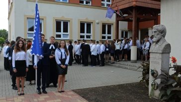 Kezdődik a tanév a Vajda Péter Evangélikus Gimnáziumban