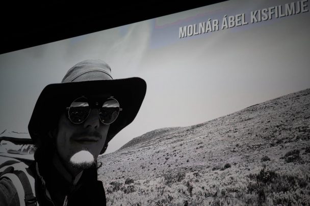 Molnár Ábel a vetítővásznon