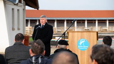 Dr. Tirják László, a Körös-Maros Nemzeti Park Igazgatóság vezetője a beruházás átadóünnepségén