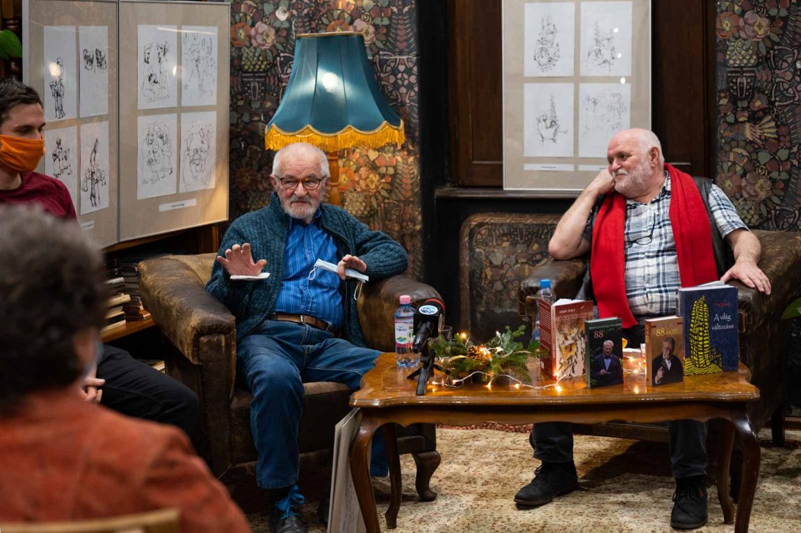 Lóránt János Demeterrel Kőrösi P. József beszélget