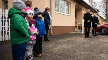 Átadták a megújult Hársliget Óvodát