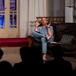 Timkó János a Furcsa pár ősbemutatóján 2021. december 17-én