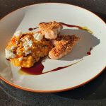 Pulykamell fűszeres morzsában, sütőtökös kecskesajtos rizottóval