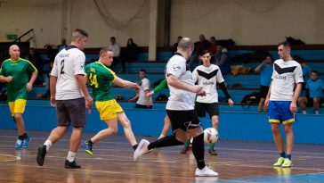 A Természetes Szelekció nem bírt a Hooligansszal
