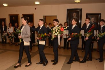 Ballagó osztály a Vajda Péter Evangélikus Gimnáziumban 2022. április 30-án.