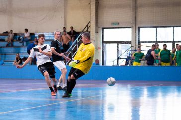 A Hooligans 9-5-re lelépte a farmereket