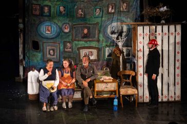 A beregszászi színház Tóték című előadása a Szarvasi Vízi Színházban 2022. 06. 18-án
