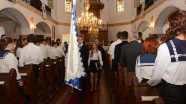 Jubileumi tanévzáró a Vajda Péter Evangélikus Gimnáziumban