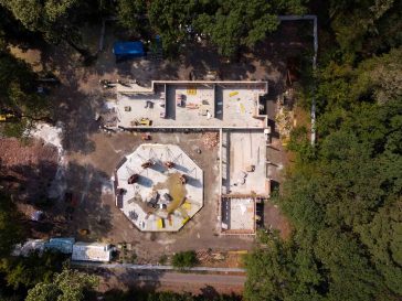 A Pavilon építése 2022. július 30-án