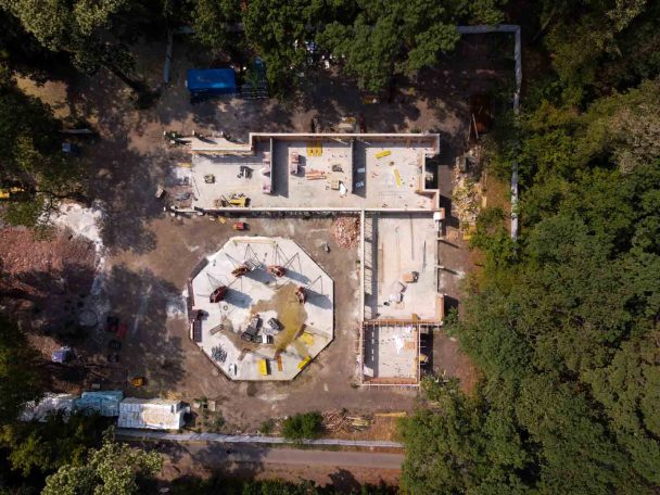 A Pavilon építése 2022. július 30-án
