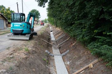 Megkezdődött a belvizes projekt második üteme Békésszentandráson