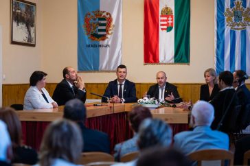 Ülésezik Békésszentandrás Nagyközség Önkormányzatának képviselő-testülete. A fotó a2022. november 26-i ünnepi ülésen készült.