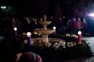 Felgyulladt a negyedik gyertya is Szentandráson