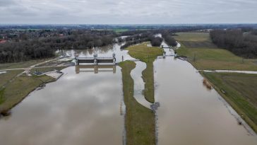 A Hármas-Körös a békésszentandrási duzzasztóműnél
