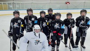 A Szarvasi Jégkorong SE U12-es csapata 2023. március 5-i szezonzáró fordulón