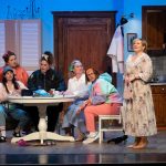 A furcsa pár női változata a Békéscsabai Jókai Színház előadásában Szarvason