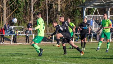 Bány Bence első félidei 3 találatával 3–0-ra nyert a Szarvasi FC 1905 Medgyesbodzás ellen.