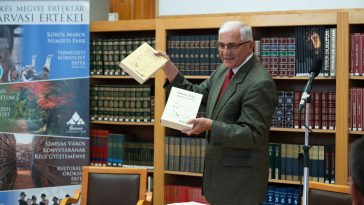 Dr. Molitorisz Pál mutatja be Orosz Iván írásait.