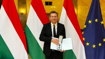 Magyar Ezüst Érdemkereszt kitüntetésben részesült Bíró Gyula