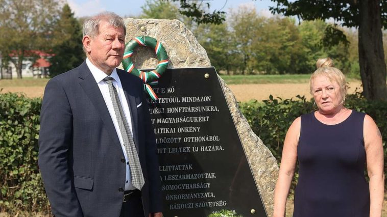 Fáth József polgármester és dr. Lipcseiné Czifra Magdolna.
