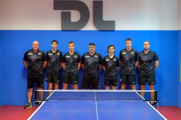 A Demeter Lehel ASE edzői és a szolnoki versenyen szereplő versenyzői: Türei Ferenc, Botos Marcell, Hortobágyi Bálint, Medvegy Mihály, Posgay Brúnó, Magyari Milán, Medvegy Ákos.
