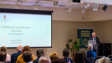 Mátyus Mihály, a Kulturális és Innovációs Minisztérium Szakképzési, Szabályozási és Intézményirányítási osztályvezetője.