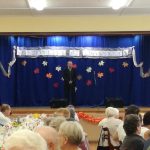 Molnár József polgármester köszönti Csabacsűd település időseit 2023. október 2-án.