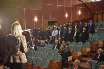 Ünnepség a Békés Vármegyei Kereskedelmi- és Iparkamaránál.