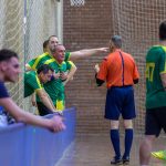 Nem volt könnyű dolga Gyekiczki játékvezetőnek a Nagyrét Farm és a Harmadik Félidő mérkőzésén.