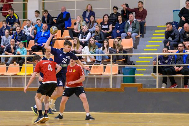 A nemrég még U15-ben szereplő Tusjak Marcell 6 gólig jutott az U20-asok között.