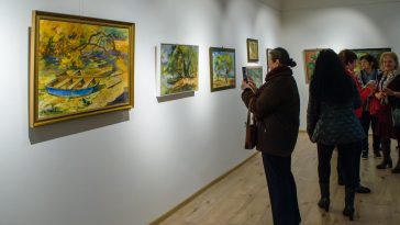 Megnyílt Görgényi Tamás kiállítása a Ruzicskay Alkotóházban.