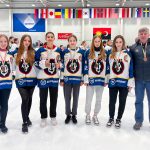 A Csabai Farkasok szarvasi játékosai, Kepenyes-Darida Zóra, Kohut Villő, Ardai Virág , Patay Panna, Patay Sára, Budai Luca és edzőjük, Kohut Pál.