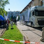 A szűrőkamionban a legkorszerűbb vizsgálati eszközökkel 50 féle vizsgálatot tudnak elvégezni.