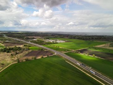 Drónfelvétel az M44-esről.