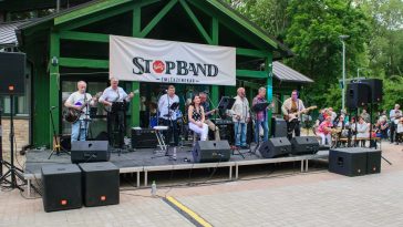 A Stop Band az újjáépített Pavilonba lépett fel 2024. május 1-én.