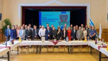 Szentandrások delegációi a 26. Szentandrások találkozóján.