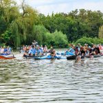 Rajtol a 27. Kenumaraton.