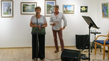 Terhesné Szekera Ilona és Korbely István a megnyitón.