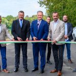 Ma adták át a 345 méter hosszon kiszélesített és újraaszfaltozott Ligeti utat.