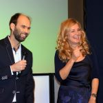 Madács Szabolcs 30 éve nyitotta meg Bella Szépségstúdióját Szarvason. A 30. szülinapi rendezvény háziasszonya Novodomszky Éva volt.